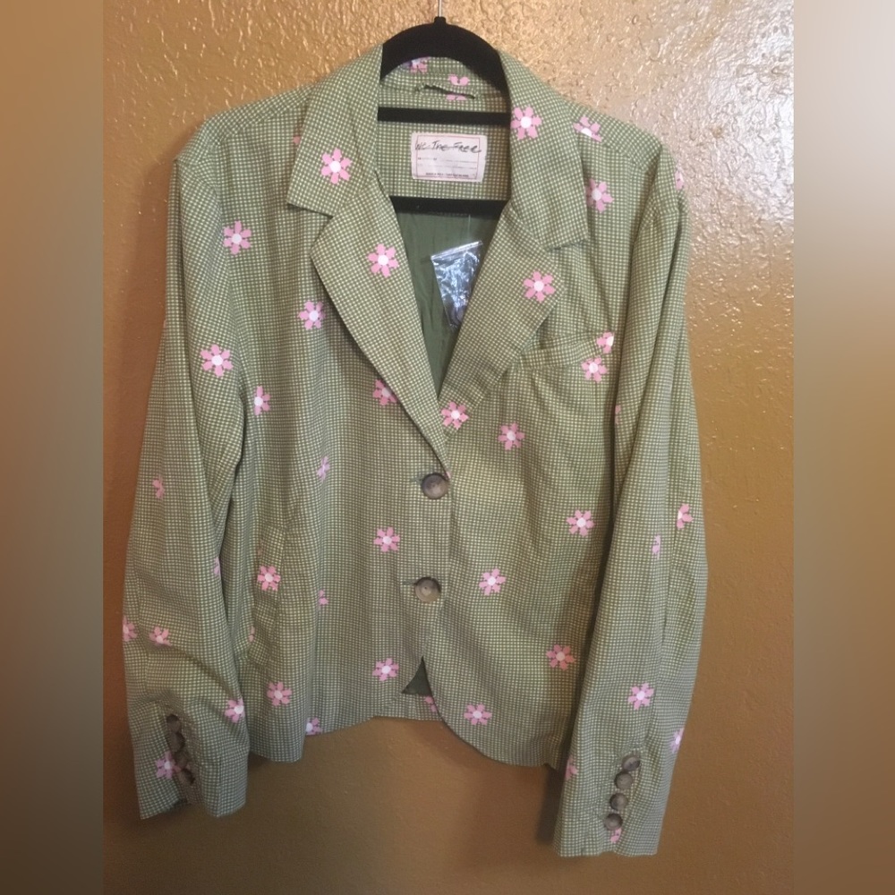 We The Free Cali Floral Blazer size Medium NWOT
